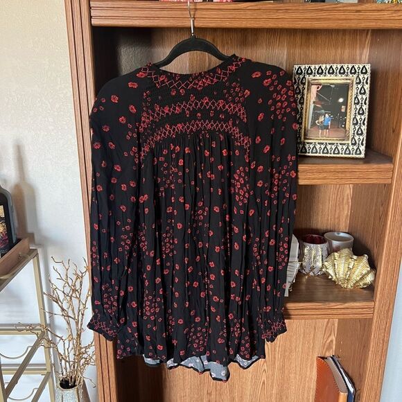 FREE PEOPLE IN HER HAIR TUNIC - Picture 3 of 4